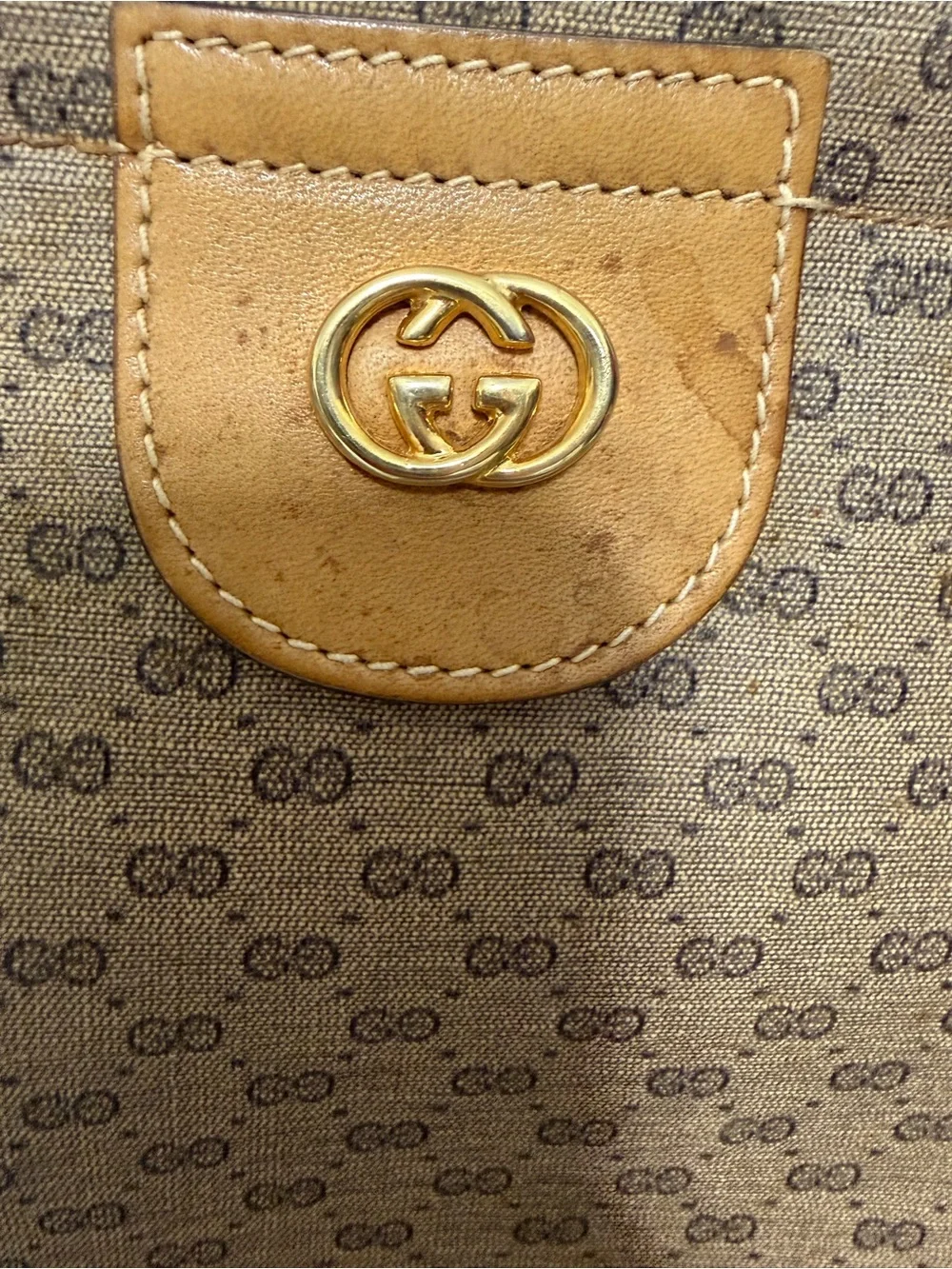 Gucci Brown GG Canvas Shoulder Bag with Tan Leather Trim